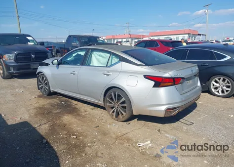 2019 Nissan Altima 2.5 Sr z USA, uszkodzony, nr VIN 1N4BL4CV0KC184720